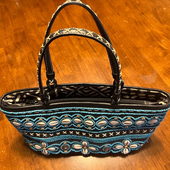 Isabella Fiore Handbags - Isabella Fiore seashell handbag